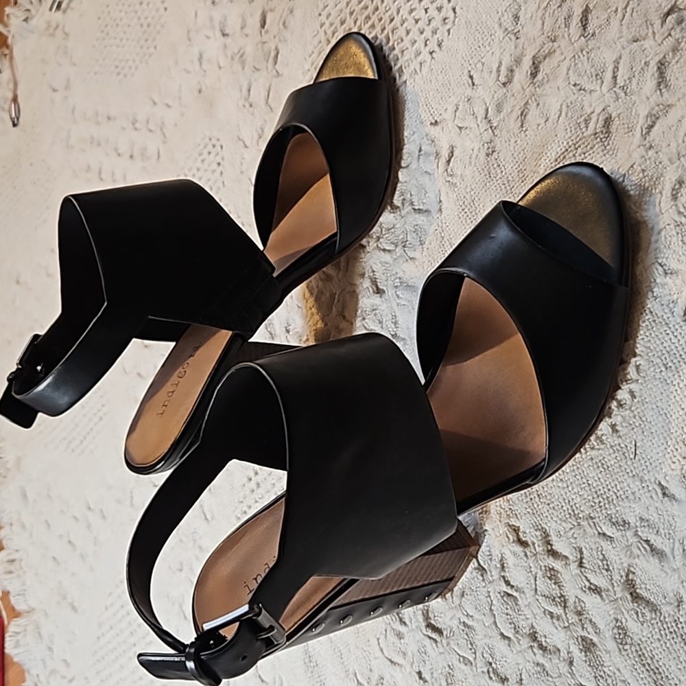 Indigo rd size 10 black heels